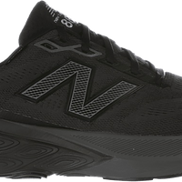 Quarter turn view Men's New Balance Footwear style name 880 V15 GTX Wide in color BLK/CRO. Sku: M880GB15-2E