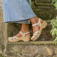 Margreta Mary Jane Clog