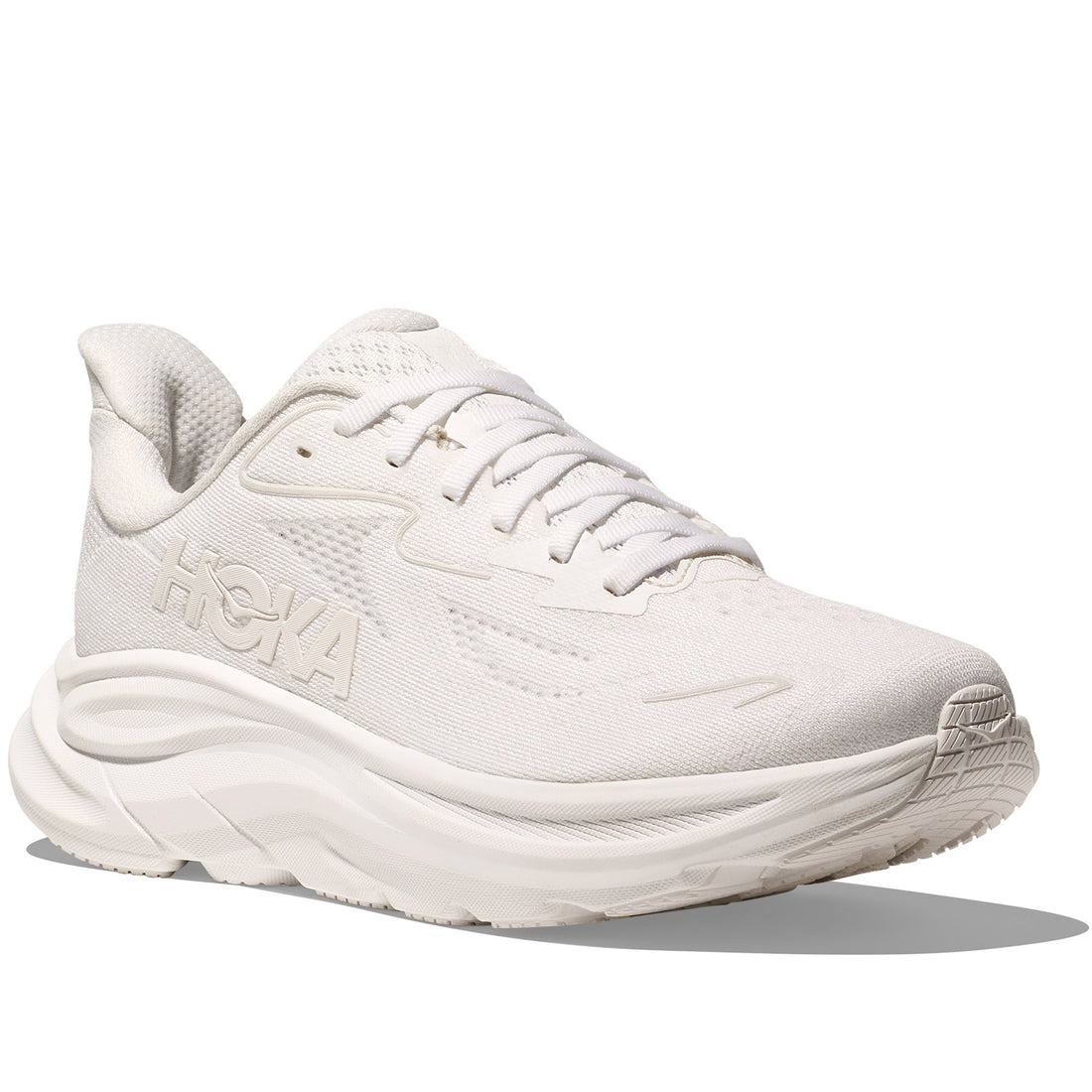 Quarter turn view Men&