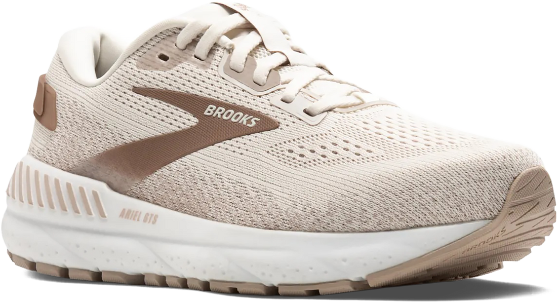 Quarter turn view Women&